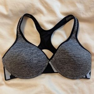 H&M Sports Bra size M